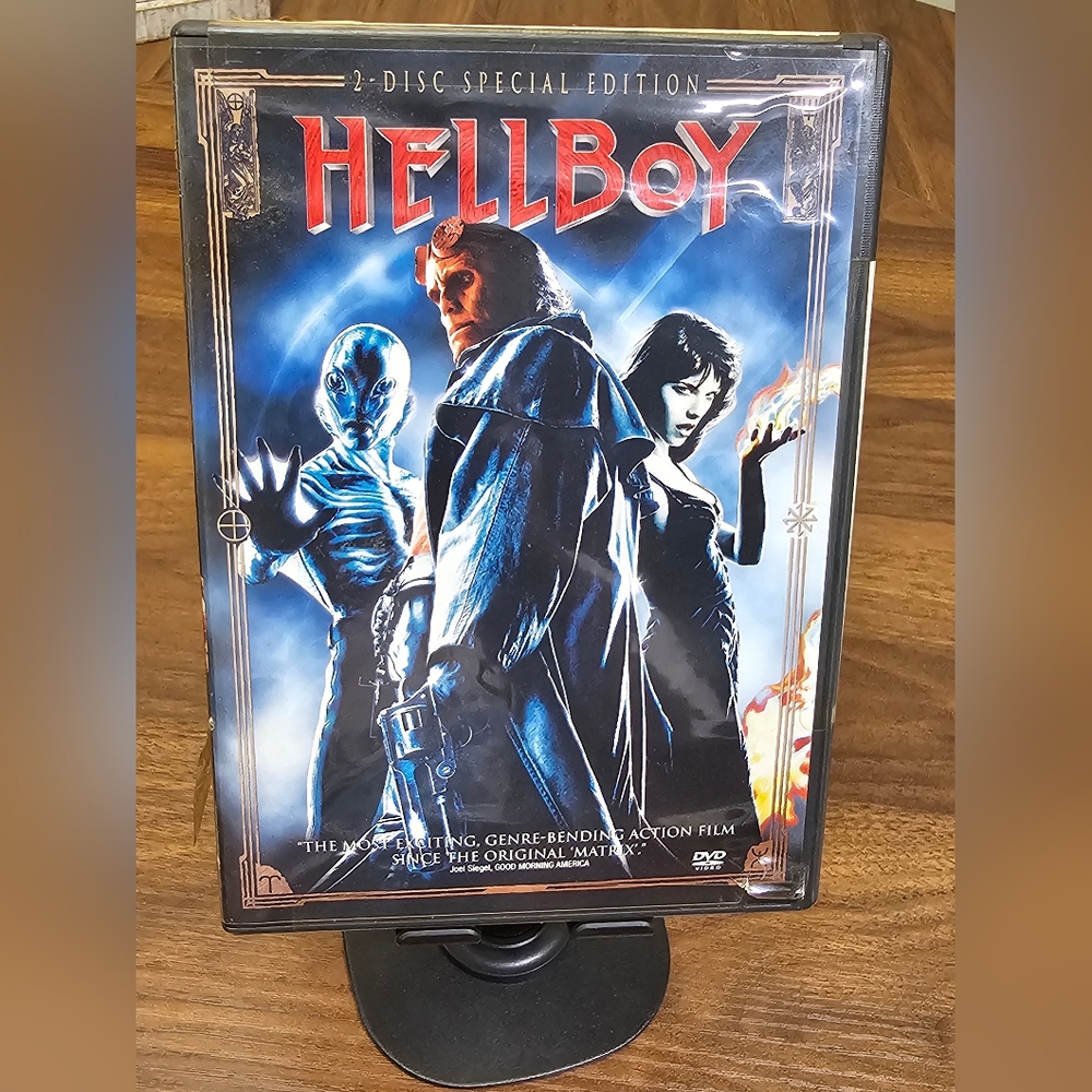 Hellboy 2-Disc Special‎ Edition DVD